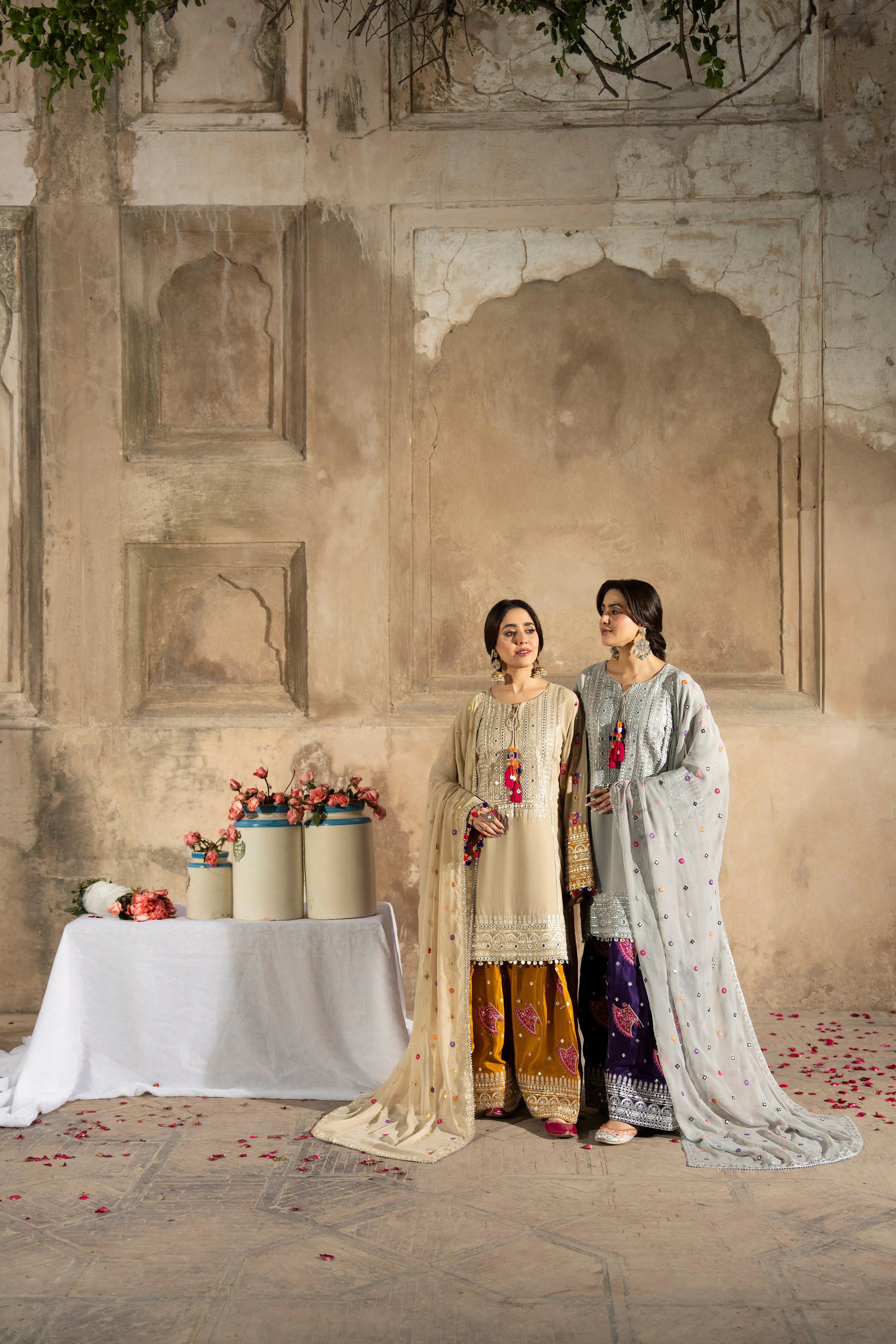 Karma - Saj Dhaj - F-526  Silver & Royal